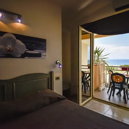 La 4* Corigliano Calabro