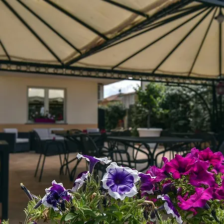 La Hotel 4*