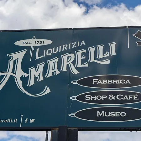 La 4* 코릴리아노칼라브로