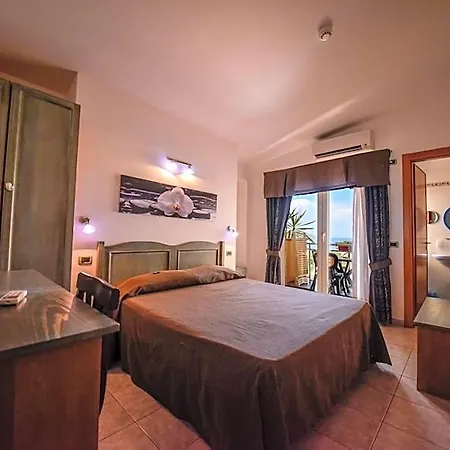 Hotel La