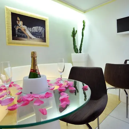La Hotel 4*